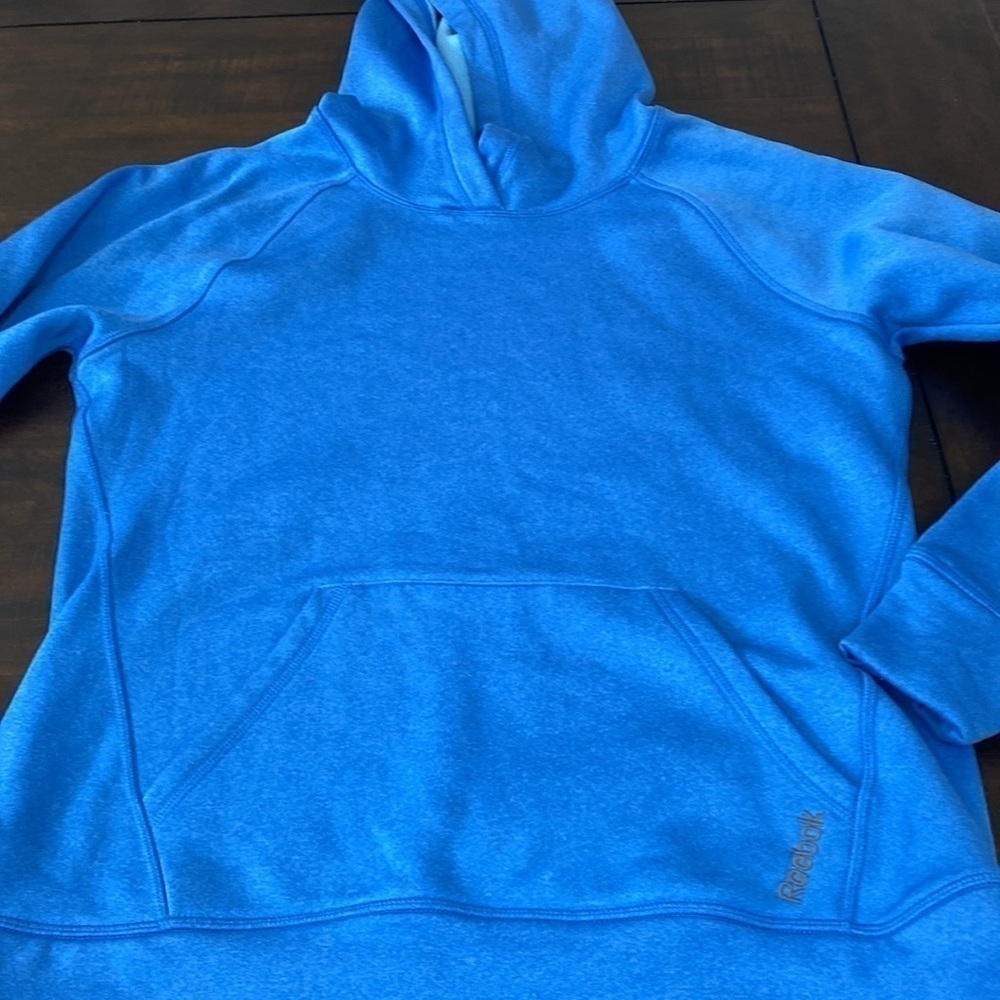 Reebok Hooded Sweatshirt Size Medium - Picture 3 of 4